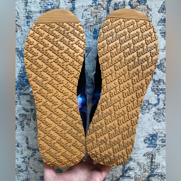 Inkkas Caladium Joggers - Picture 5 of 8